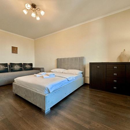 Apartpoltava Світлі Просторі Апартаменти 80М2 , 2-Окремі Кімнати, Новобудова Центр Чек Банківський Extérieur photo