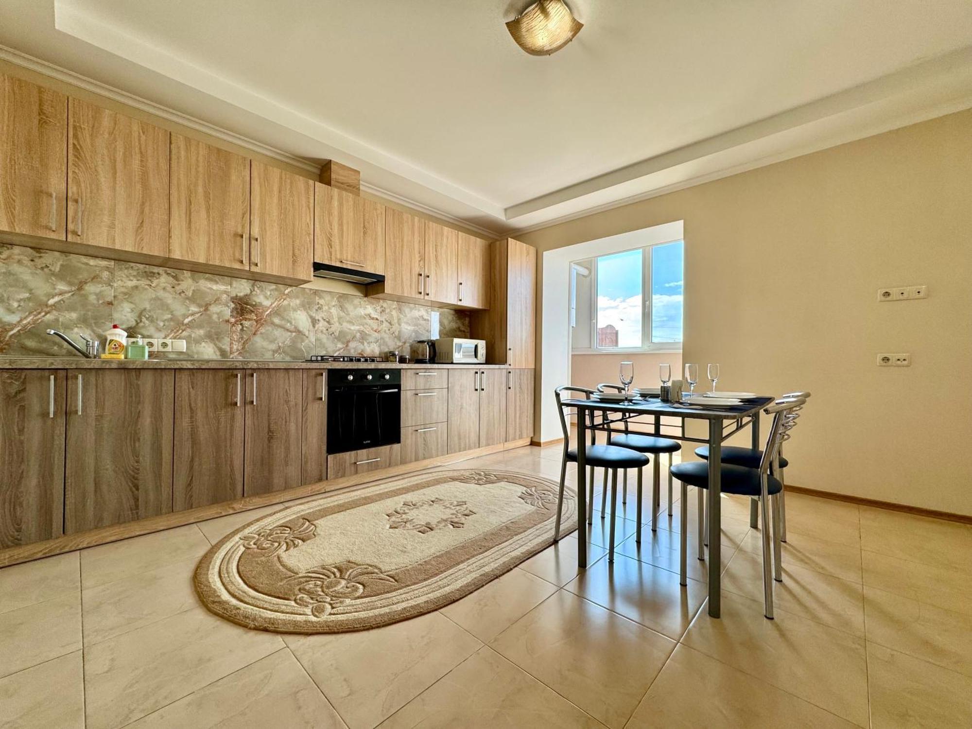 Apartpoltava Світлі Просторі Апартаменти 80М2 , 2-Окремі Кімнати, Новобудова Центр Чек Банківський Extérieur photo