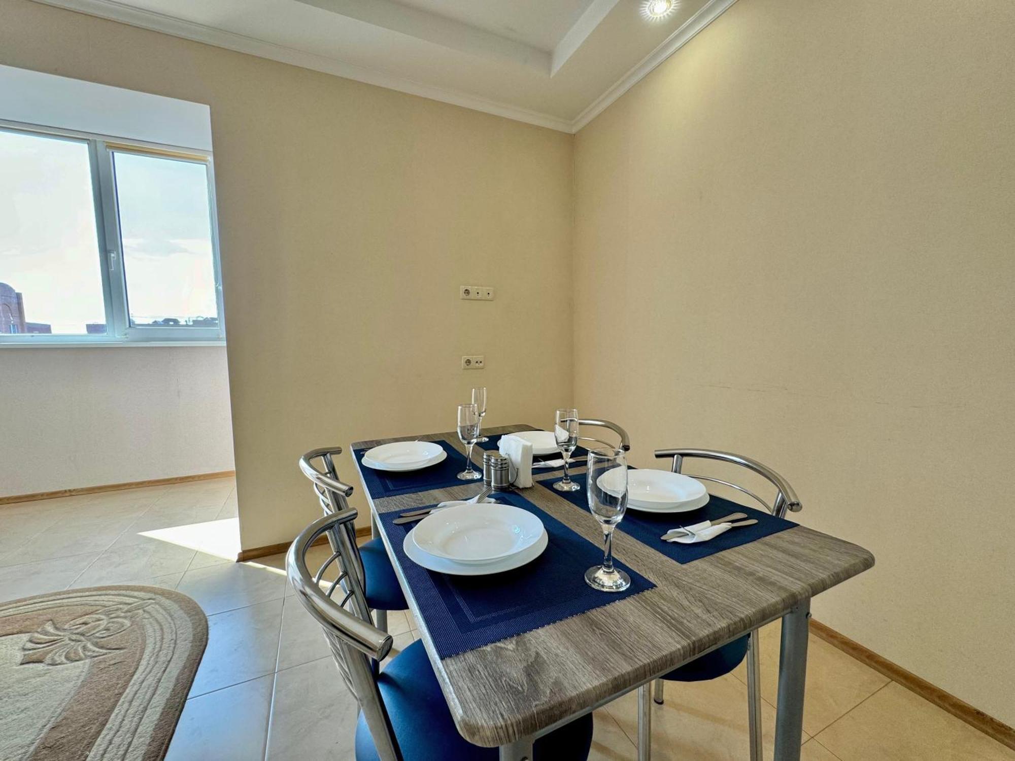 Apartpoltava Світлі Просторі Апартаменти 80М2 , 2-Окремі Кімнати, Новобудова Центр Чек Банківський Extérieur photo